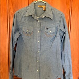 Wrangler Denim Blue Casual Button Down Shirt